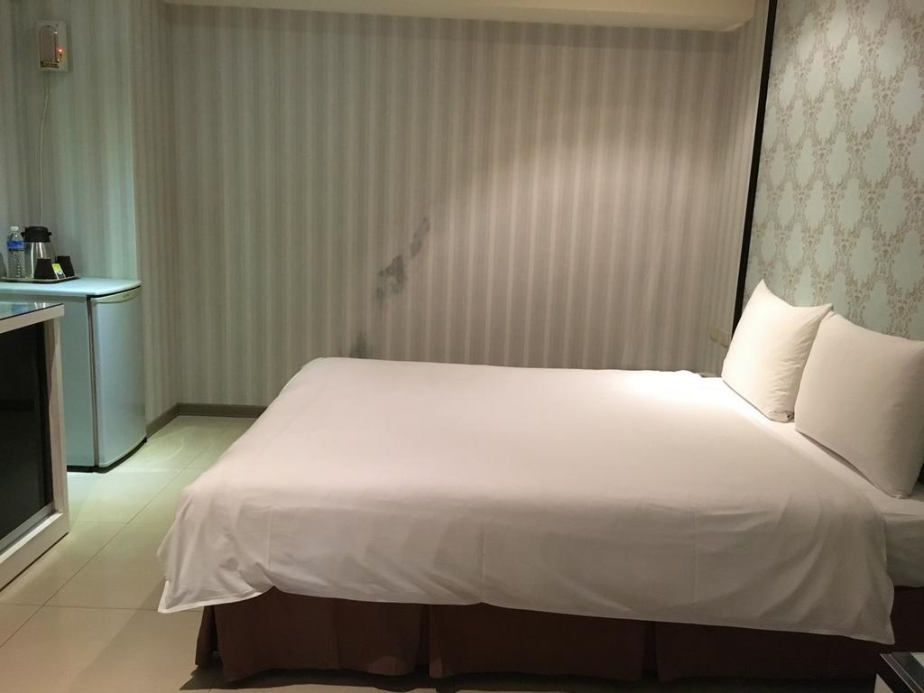 Daylight Hotel Zhonghe  Zewnętrze zdjęcie