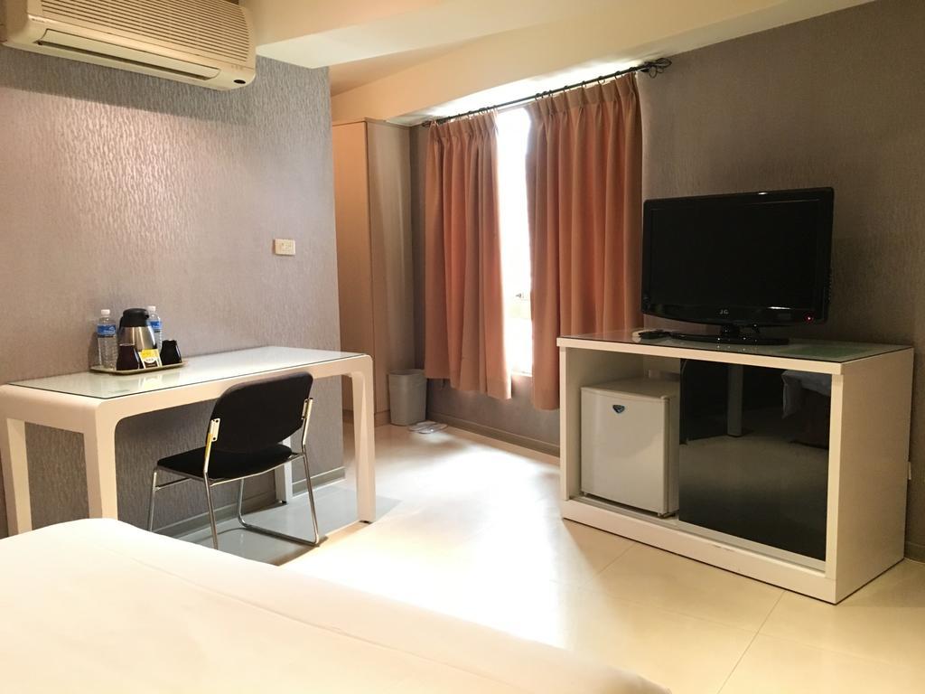 Daylight Hotel Zhonghe  Zewnętrze zdjęcie